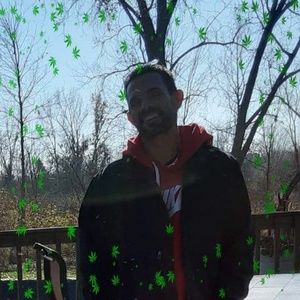 Meet your Posher, Louis